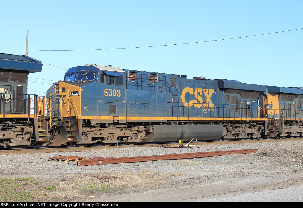 CSXT 5303 M692-02